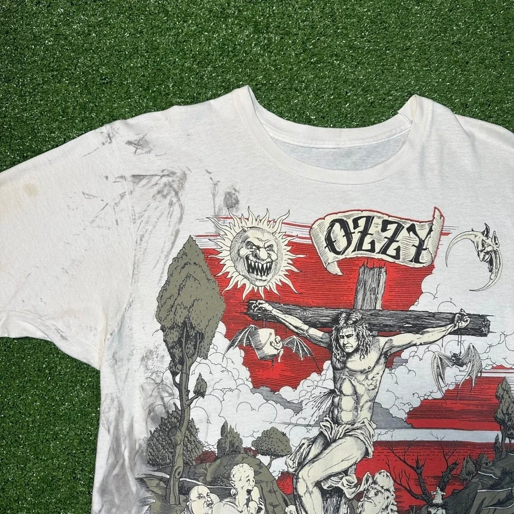 Vintage 1991 Ozzy Osbourne Crucifixion T Shirt‎ Glow in Dark Single Stitch Large